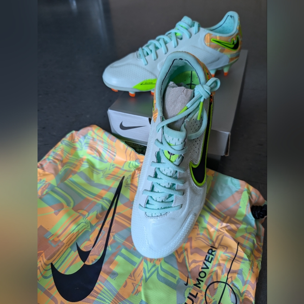 Size 6 Nike Tiempo Legend 9 Academy MG Bonded Pack' CZ8482-343 NIB